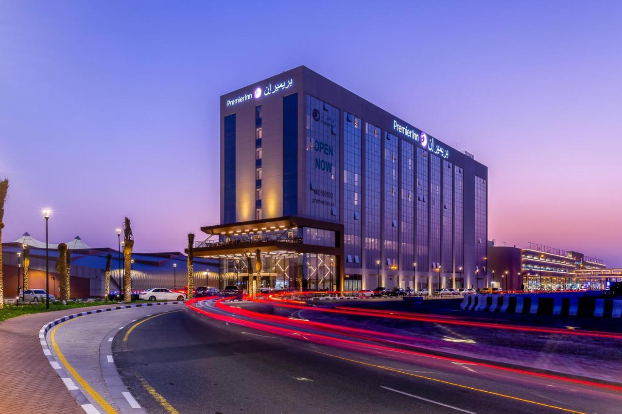 Premier Inn Dubai Dragon Mart Exterior foto